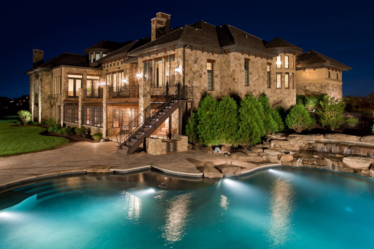 Chicago Illinois Exterior Architectural Photography luxury custom home