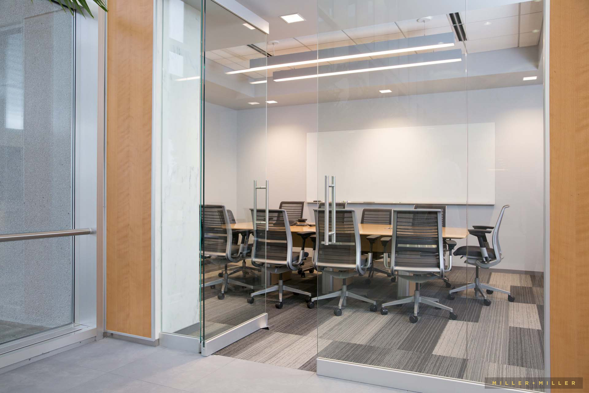 corporate-office-interior-renovation-photography