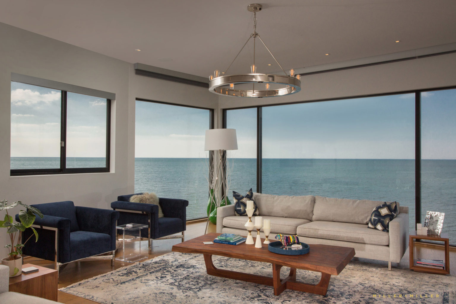 builders luxury homes