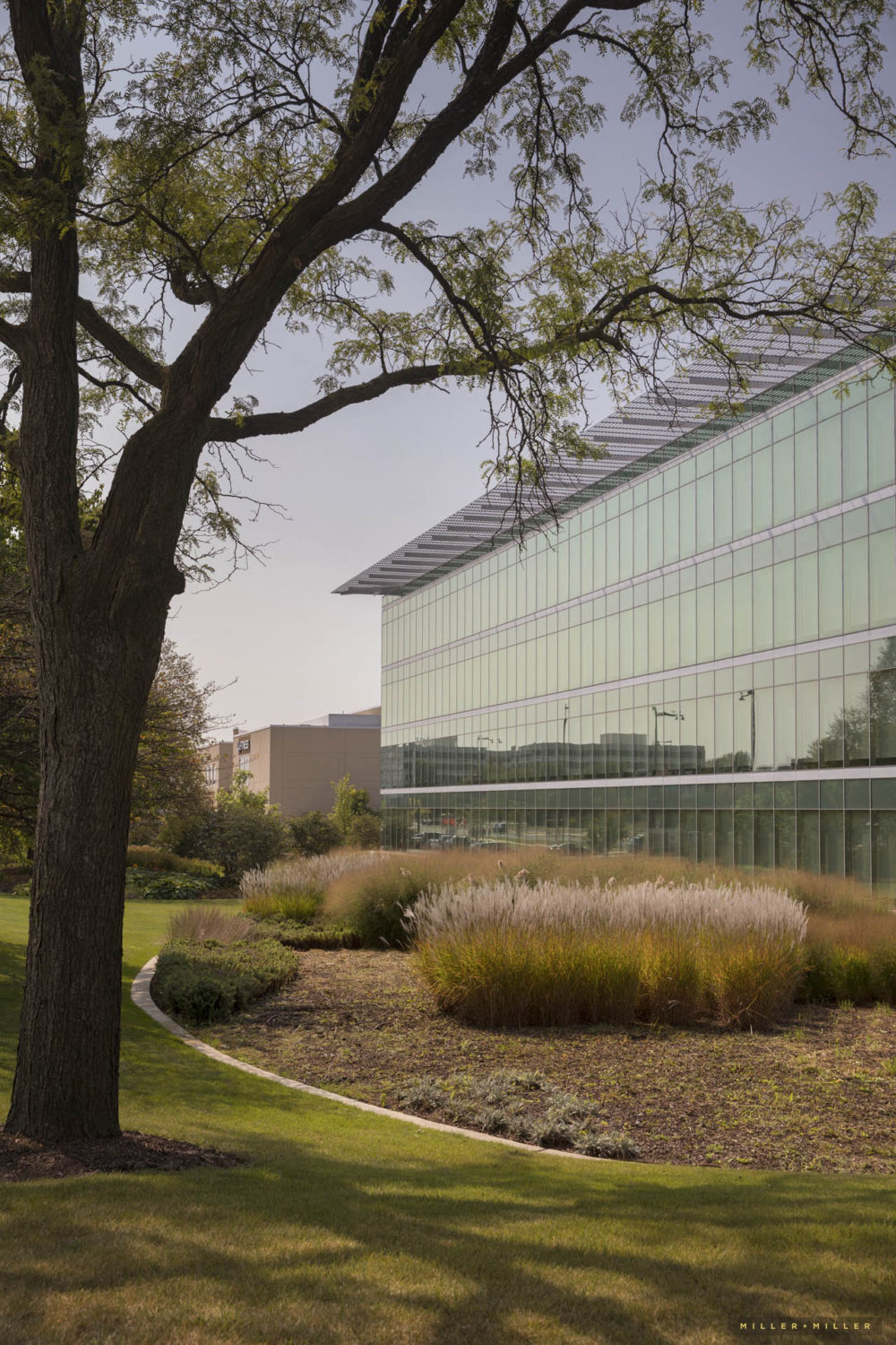 Hub Group Oak Brook Corporate Headquarters Exterior Building