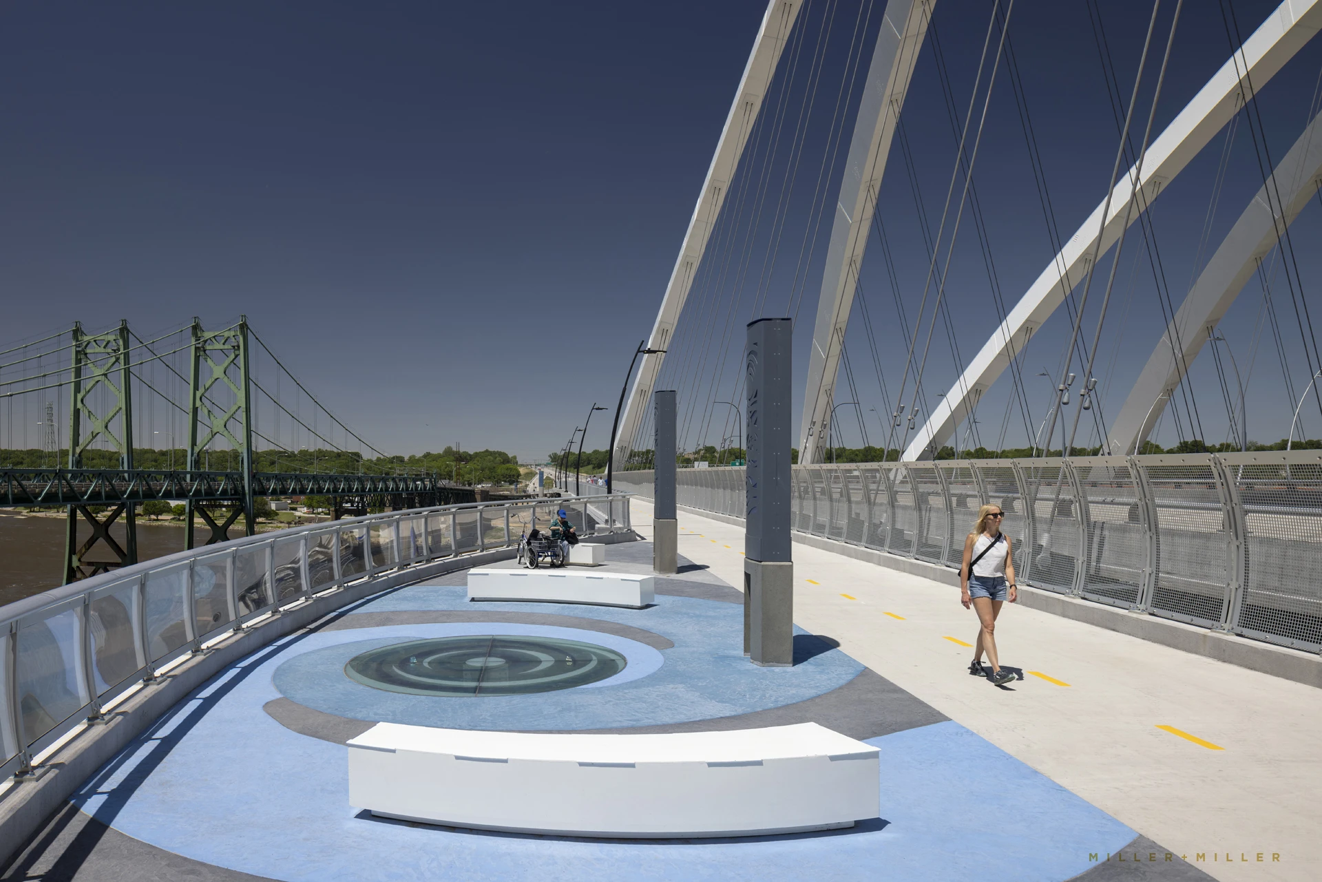 bridge glass oculus viewing platform pedestrian bike path