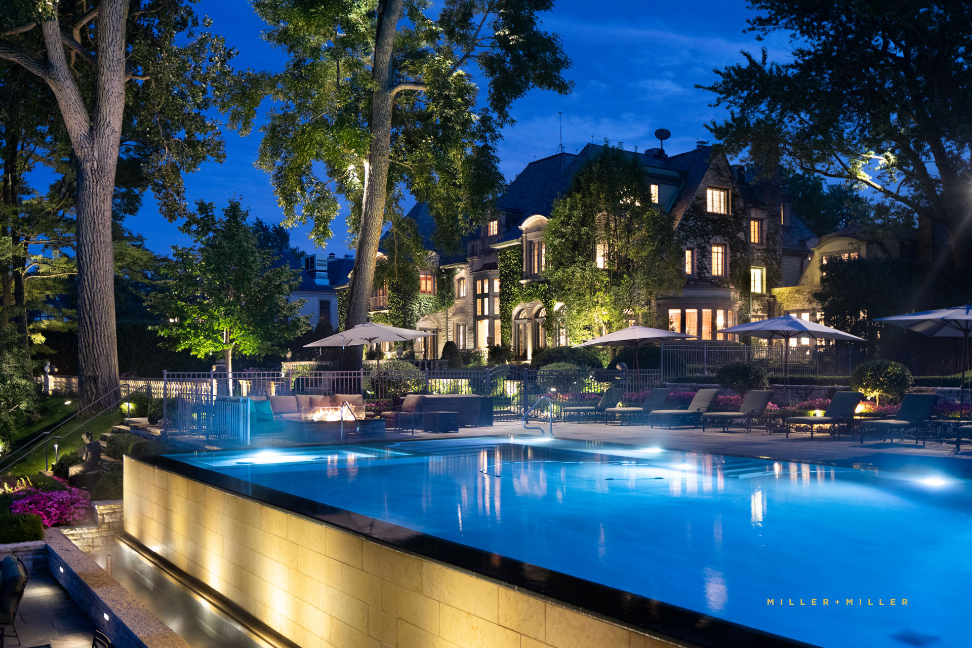 419 Sheridan Road Winnetka lakefront home infinity edge pool night photography photos photographer